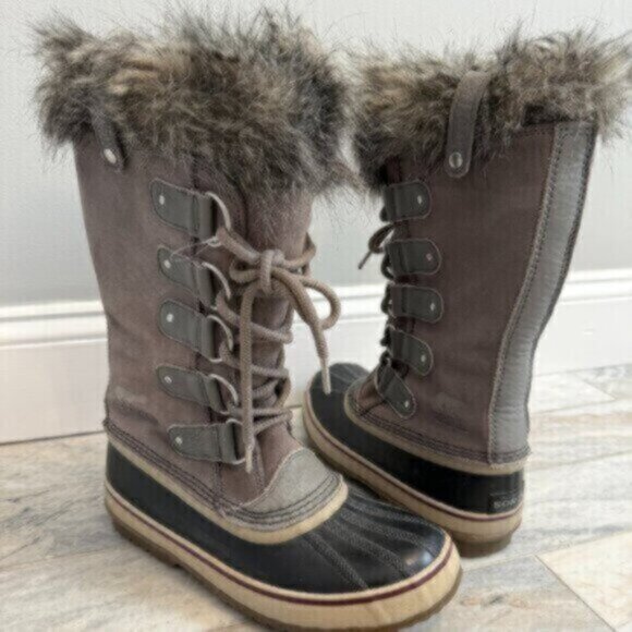 Sorel women's size 8.5 Joan of Arctic gray Waterproof boots MSRP $250 - Picture 1 of 8